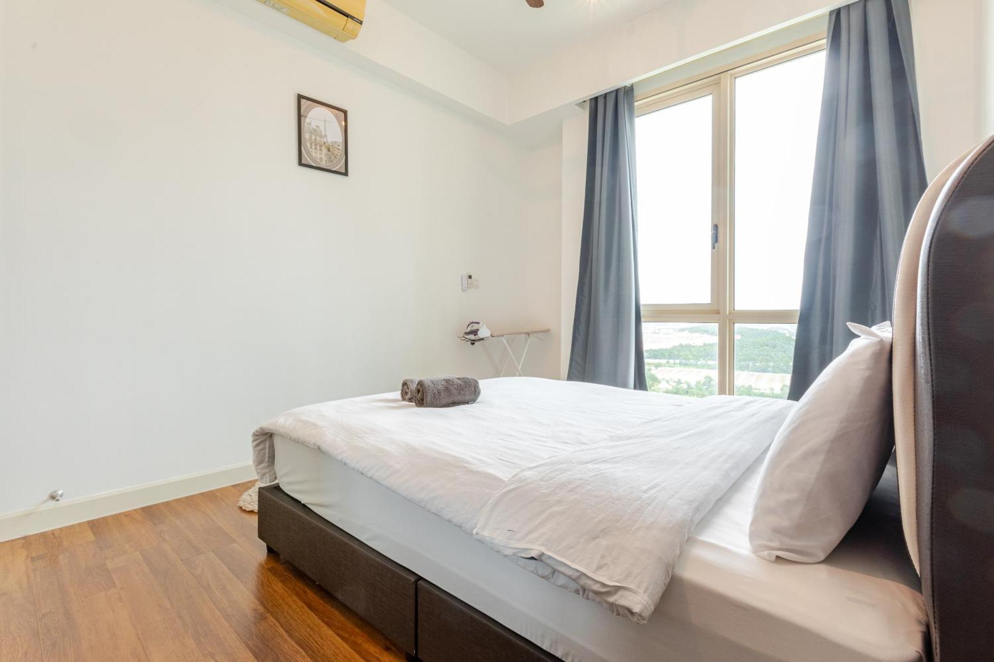 Hostahome Suites At Afiniti Residence Walk To Legoland Nusajaya  Zewnętrze zdjęcie